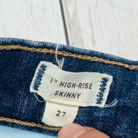 Madewell 9” High Rise Skinny  Factory Destroyed Jeans Size 27 - Picture 6 of 10
